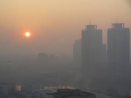 آلودگی هوای تهران هر هفته ۵۲ قربانی می‌گیرد