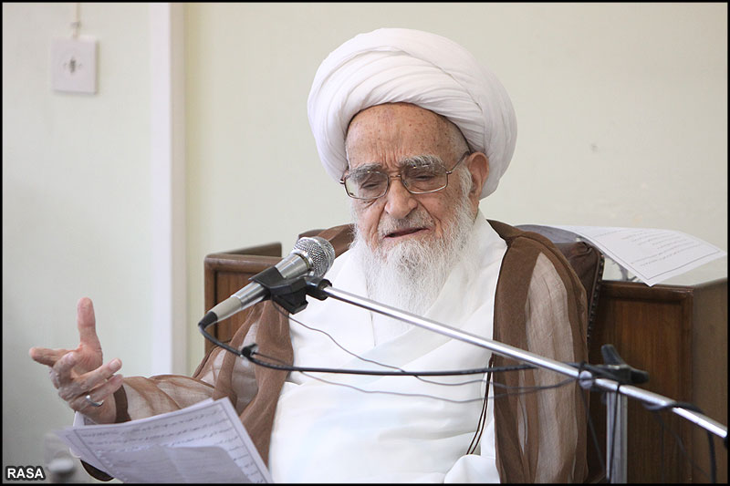 اعتراض آیت الله صافی گلپایگانی به بی توجهی حکومت ایران به امور مذهبی